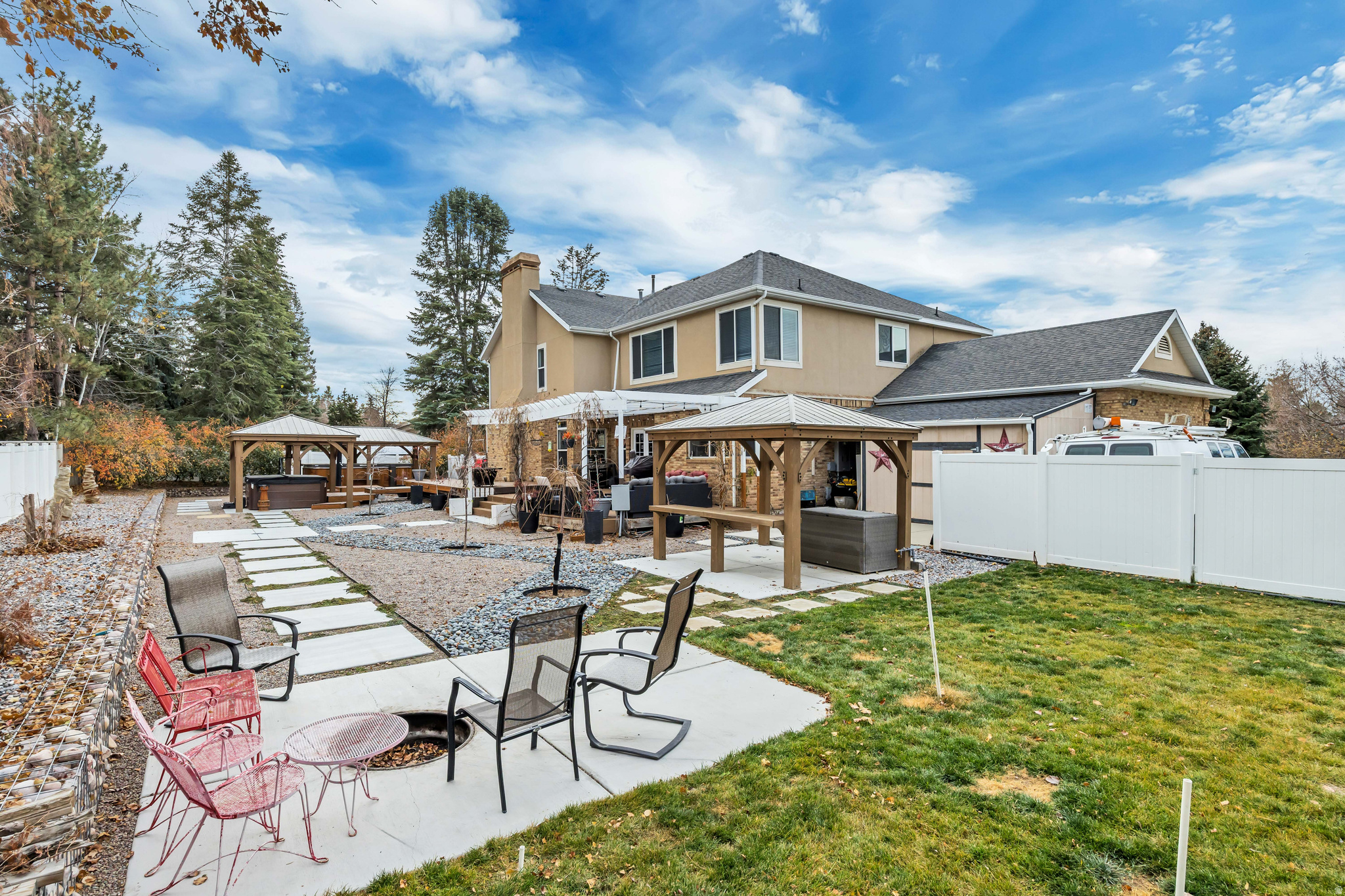 PEPPERWOOD - Residential