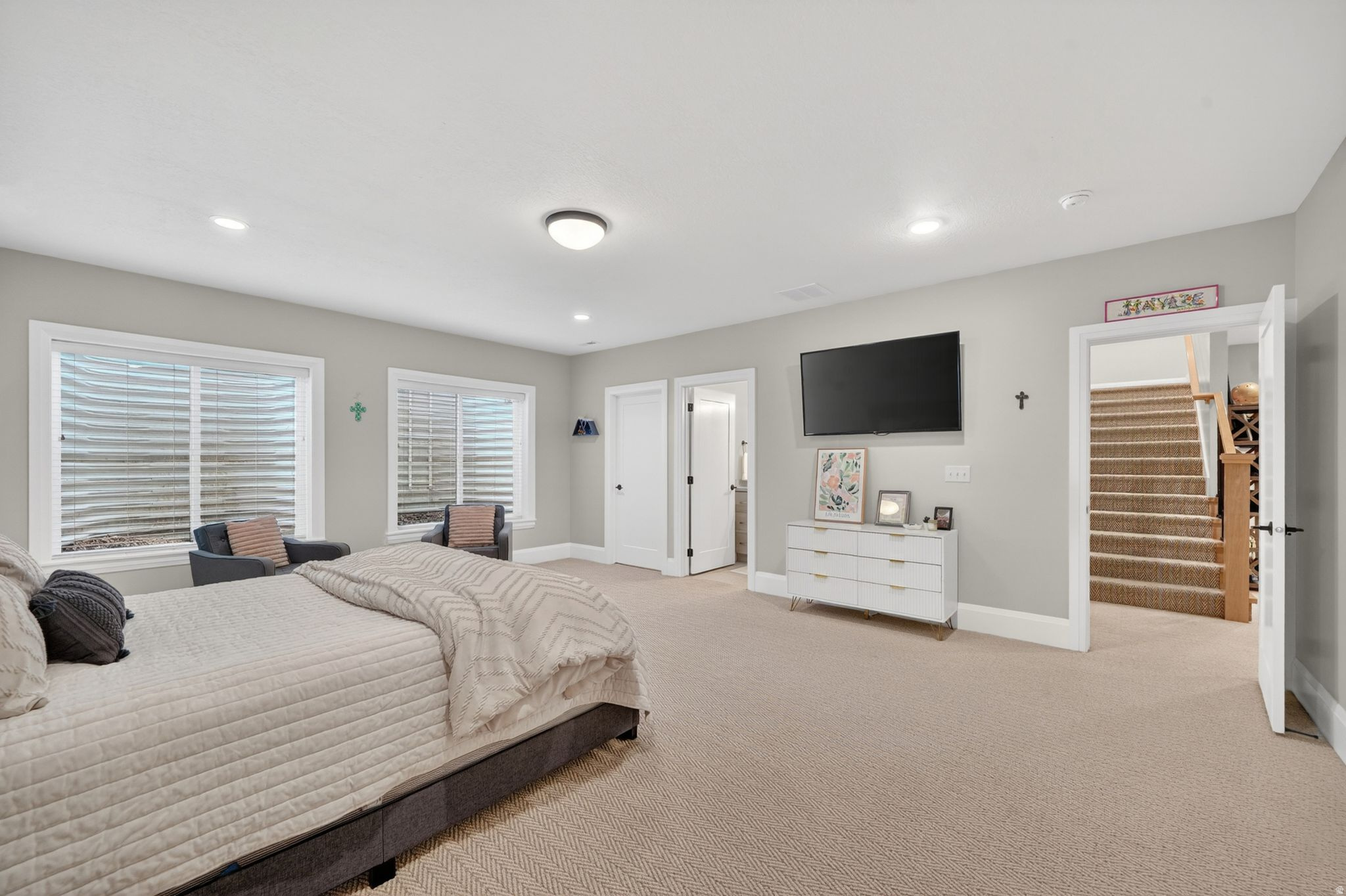 DAYBREAK - Residential
