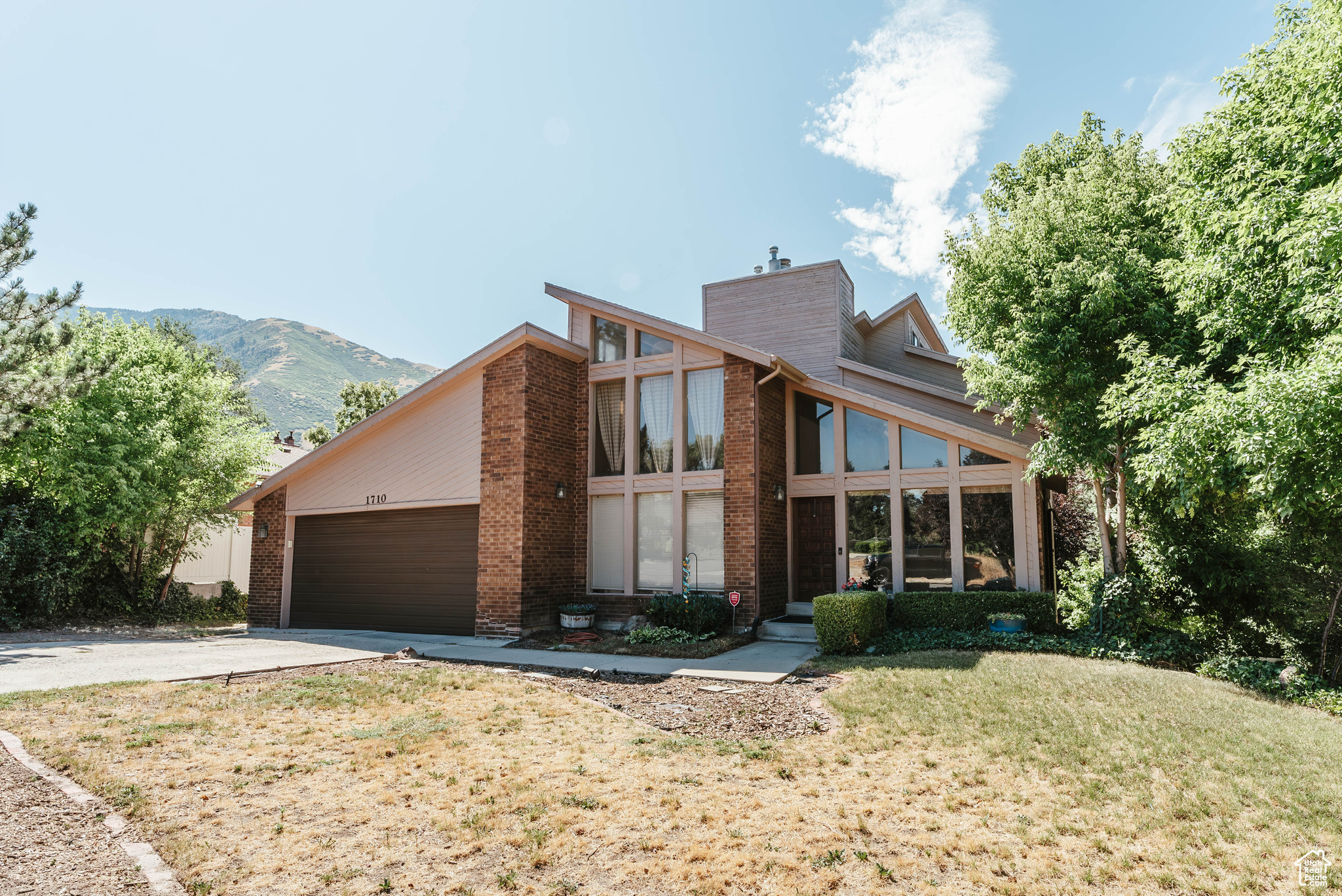 1710 E Hidden Valley Club Dr, Sandy, Utah image 2