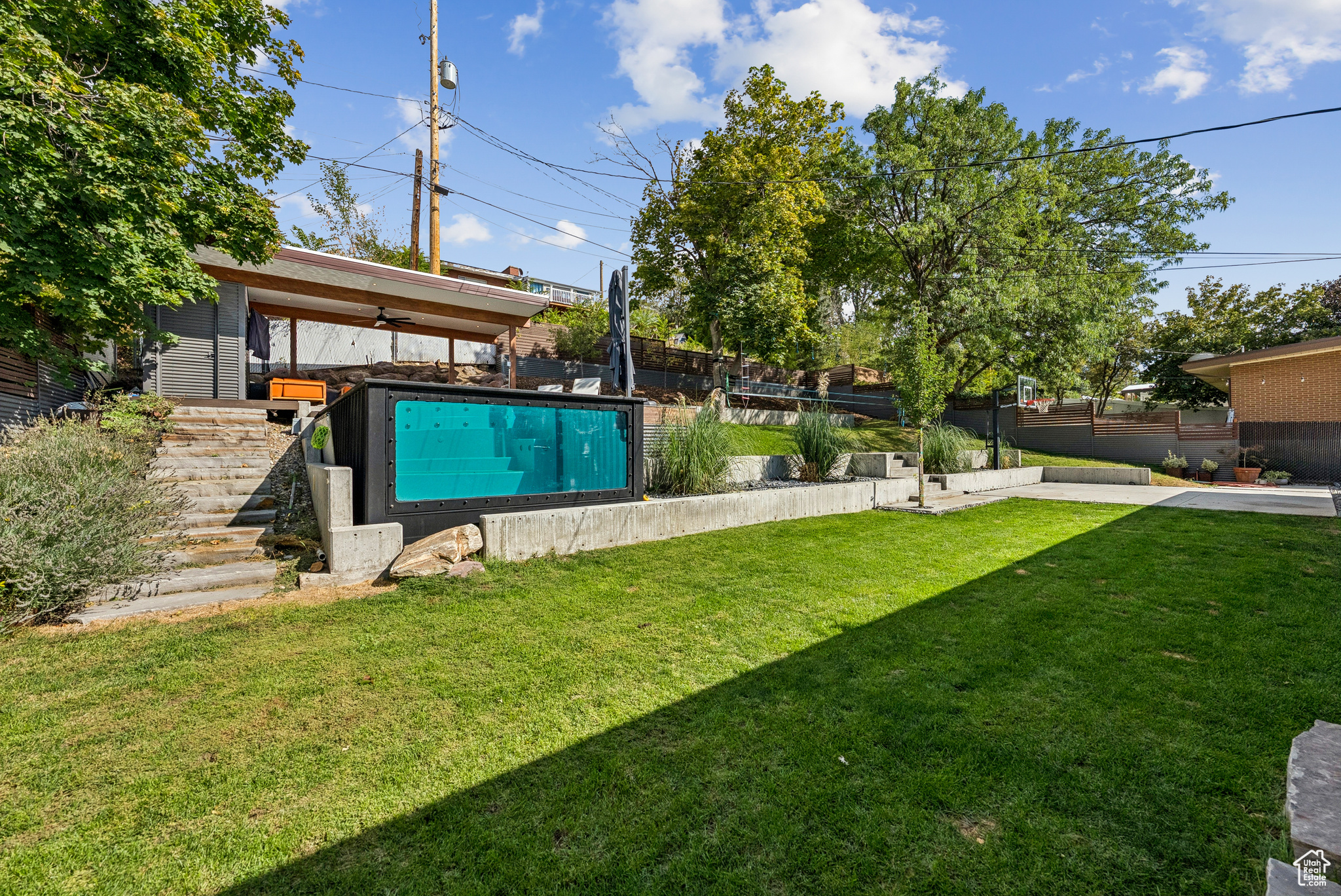 CRESTWOOD SUB - Residential