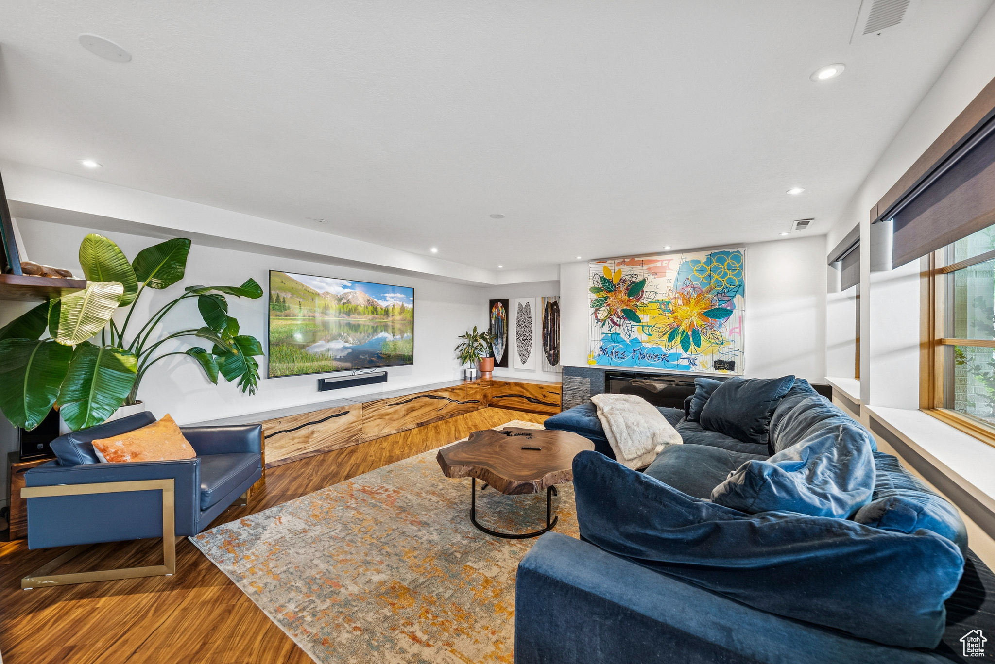 CRESTWOOD SUB - Residential