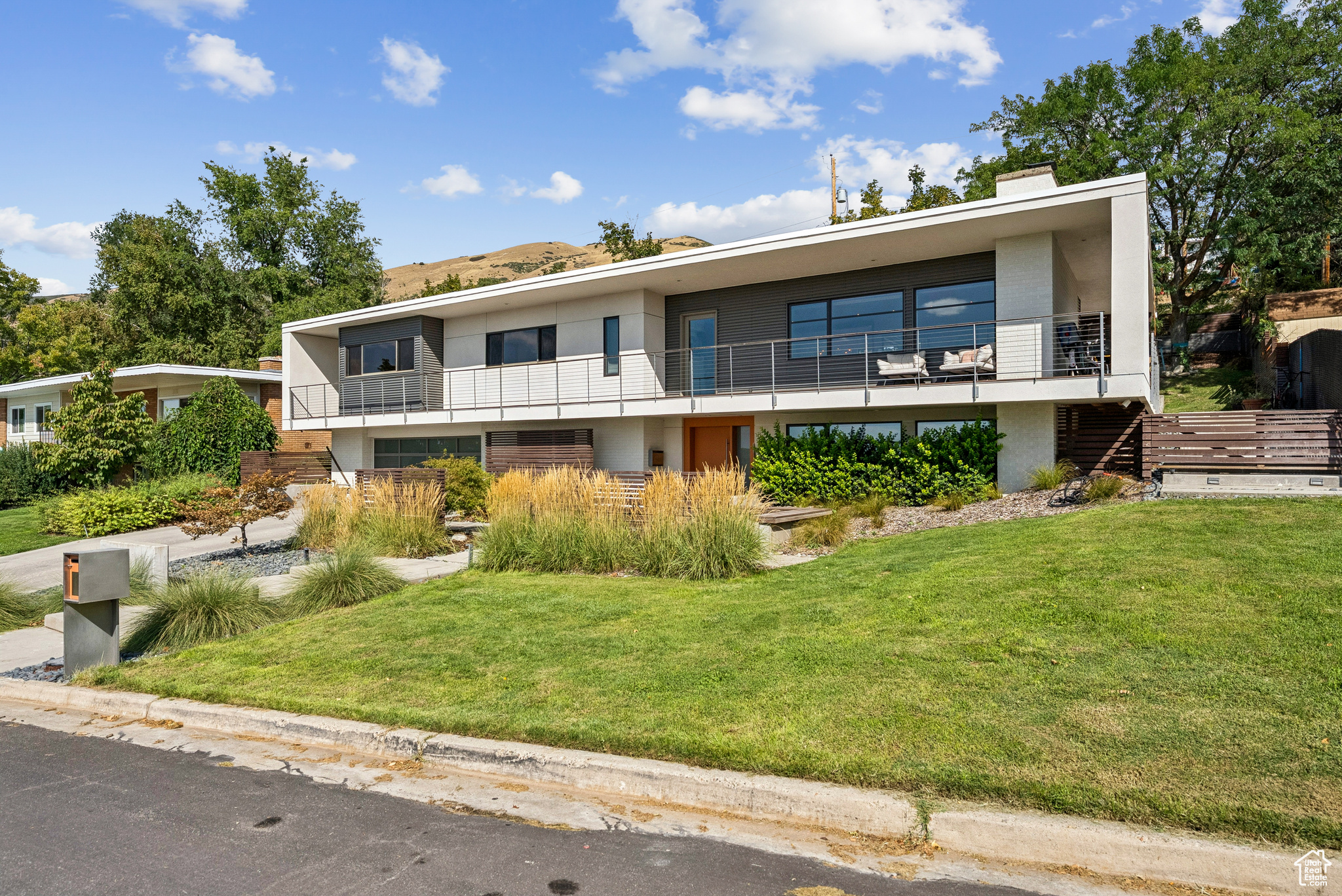 CRESTWOOD SUB - Residential