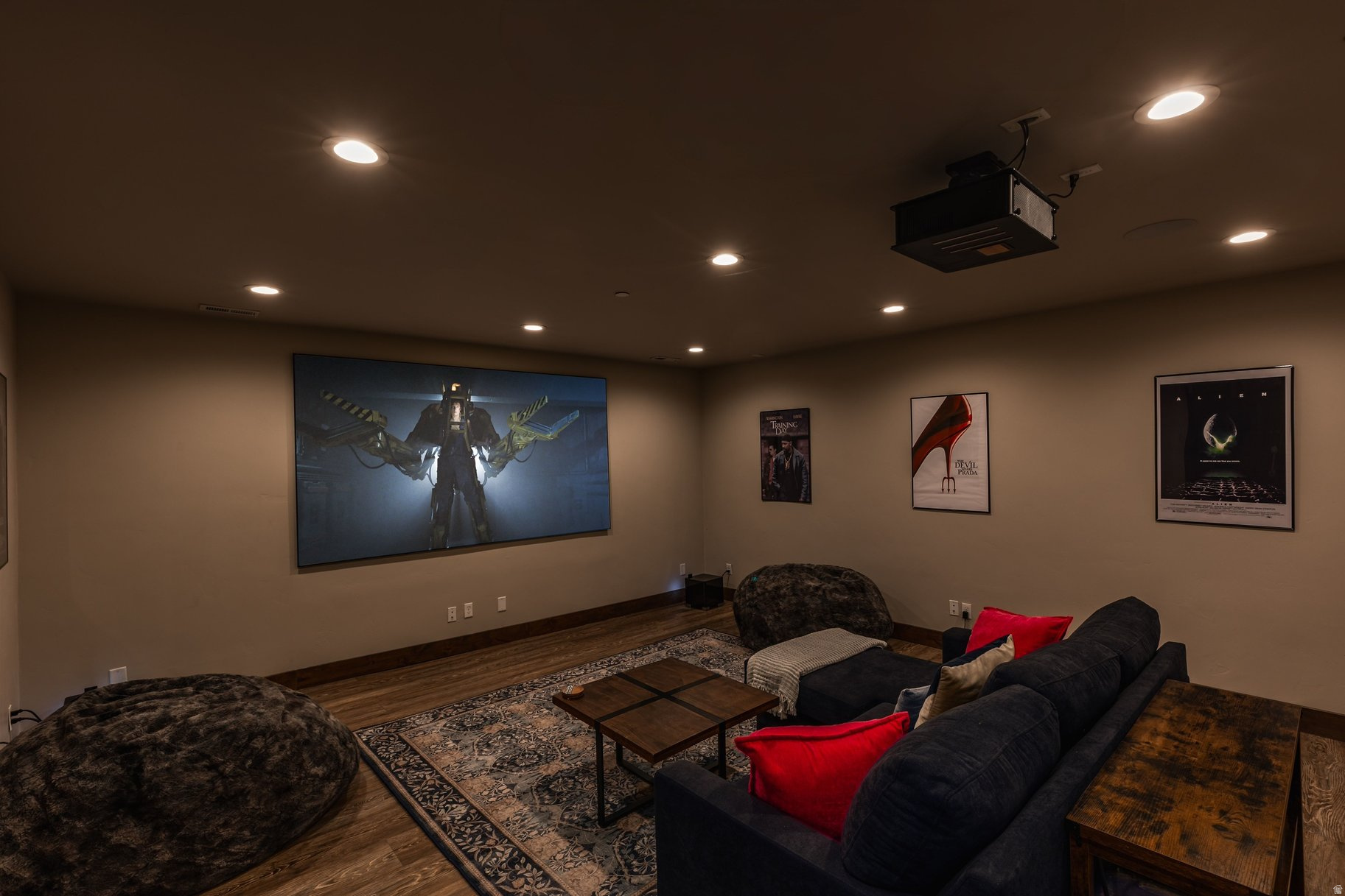 BLACK ROCK RIDGE - Residential