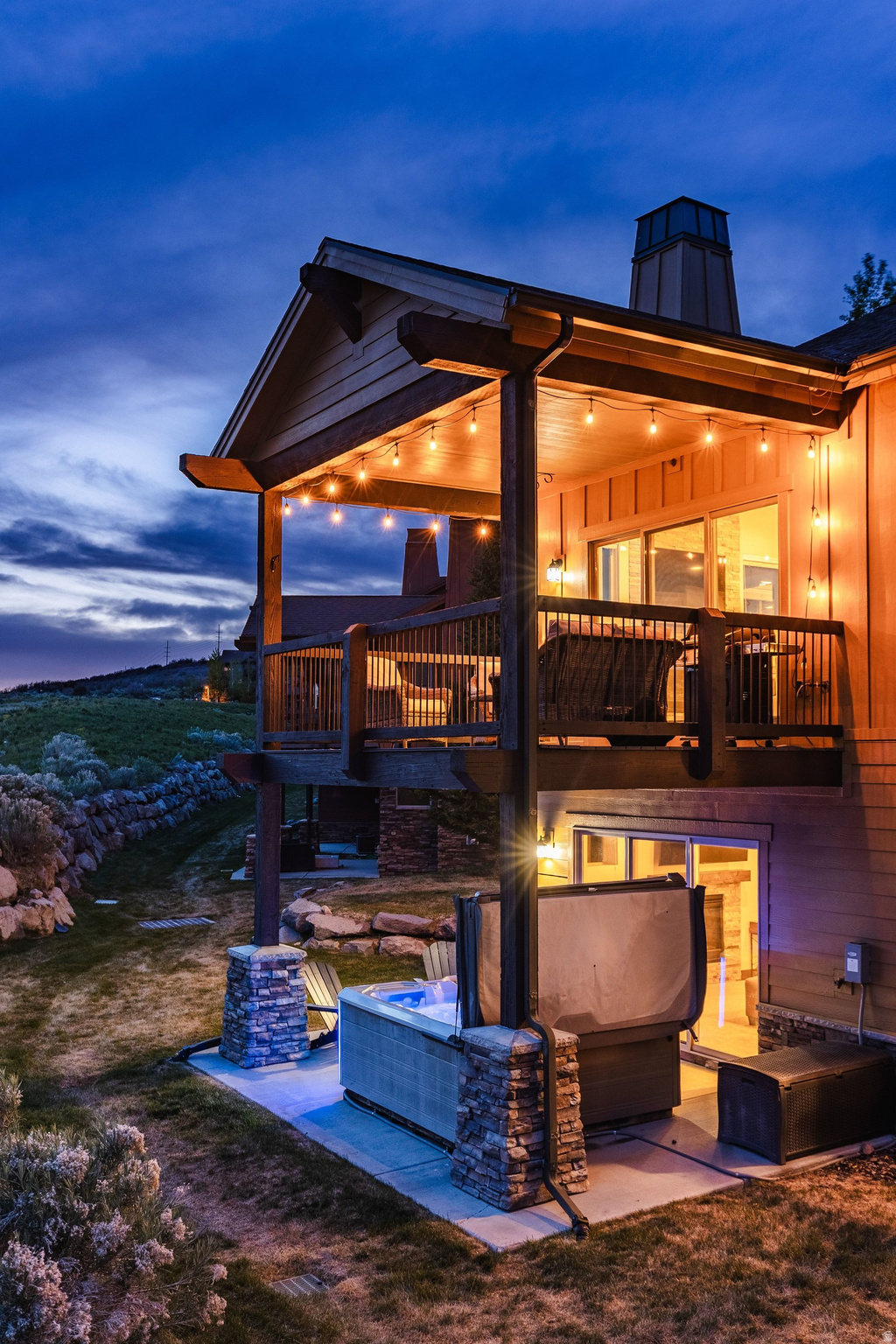 BLACK ROCK RIDGE - Residential