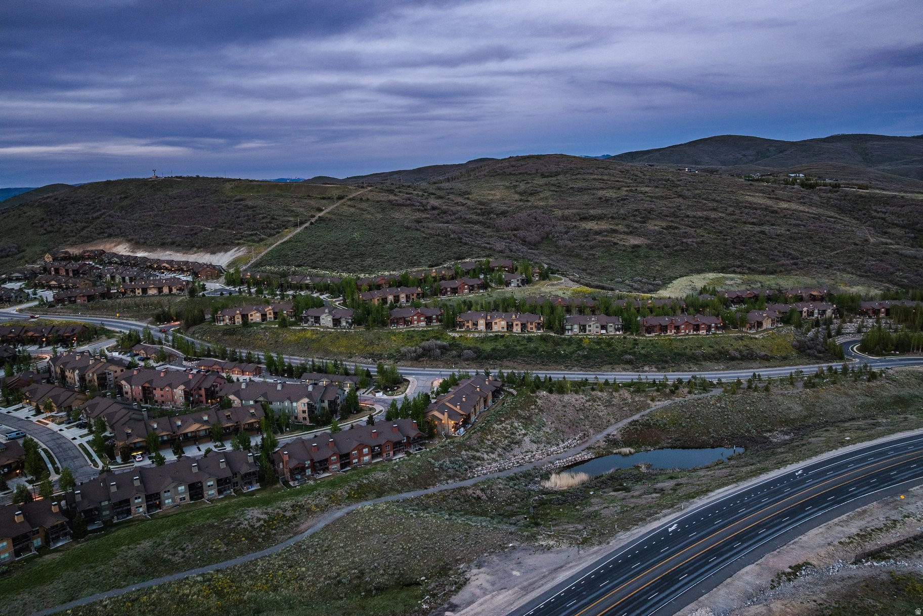 BLACK ROCK RIDGE - Residential