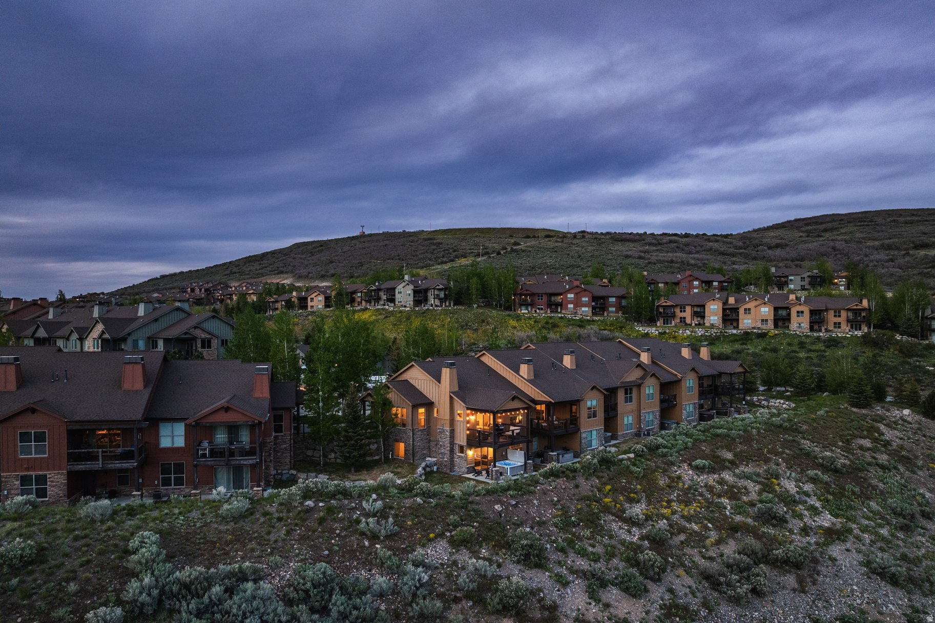 BLACK ROCK RIDGE - Residential