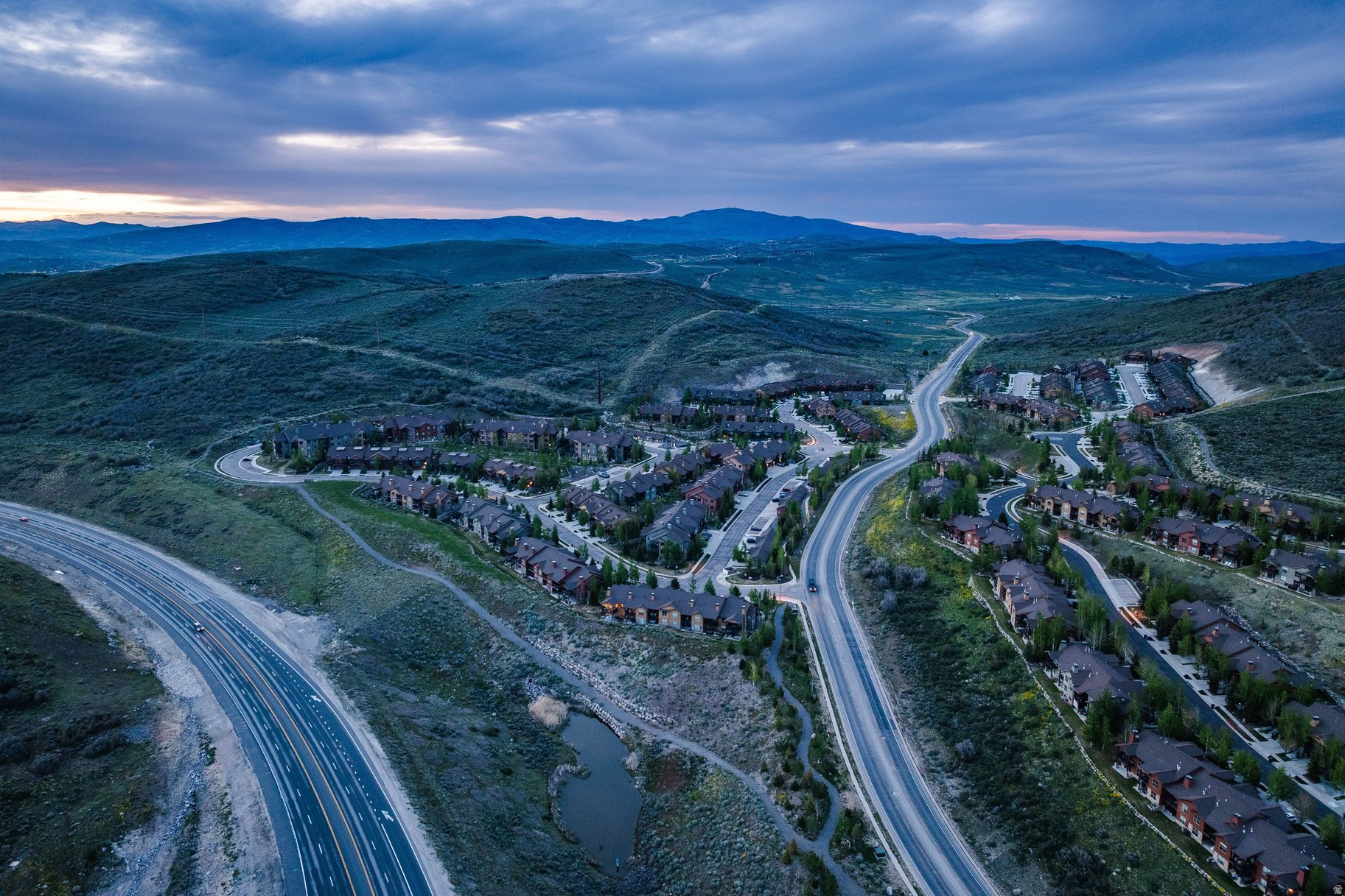 BLACK ROCK RIDGE - Residential