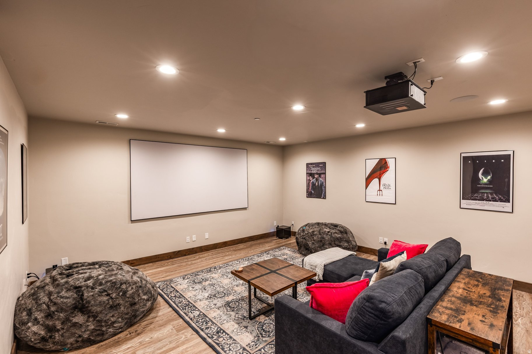 BLACK ROCK RIDGE - Residential