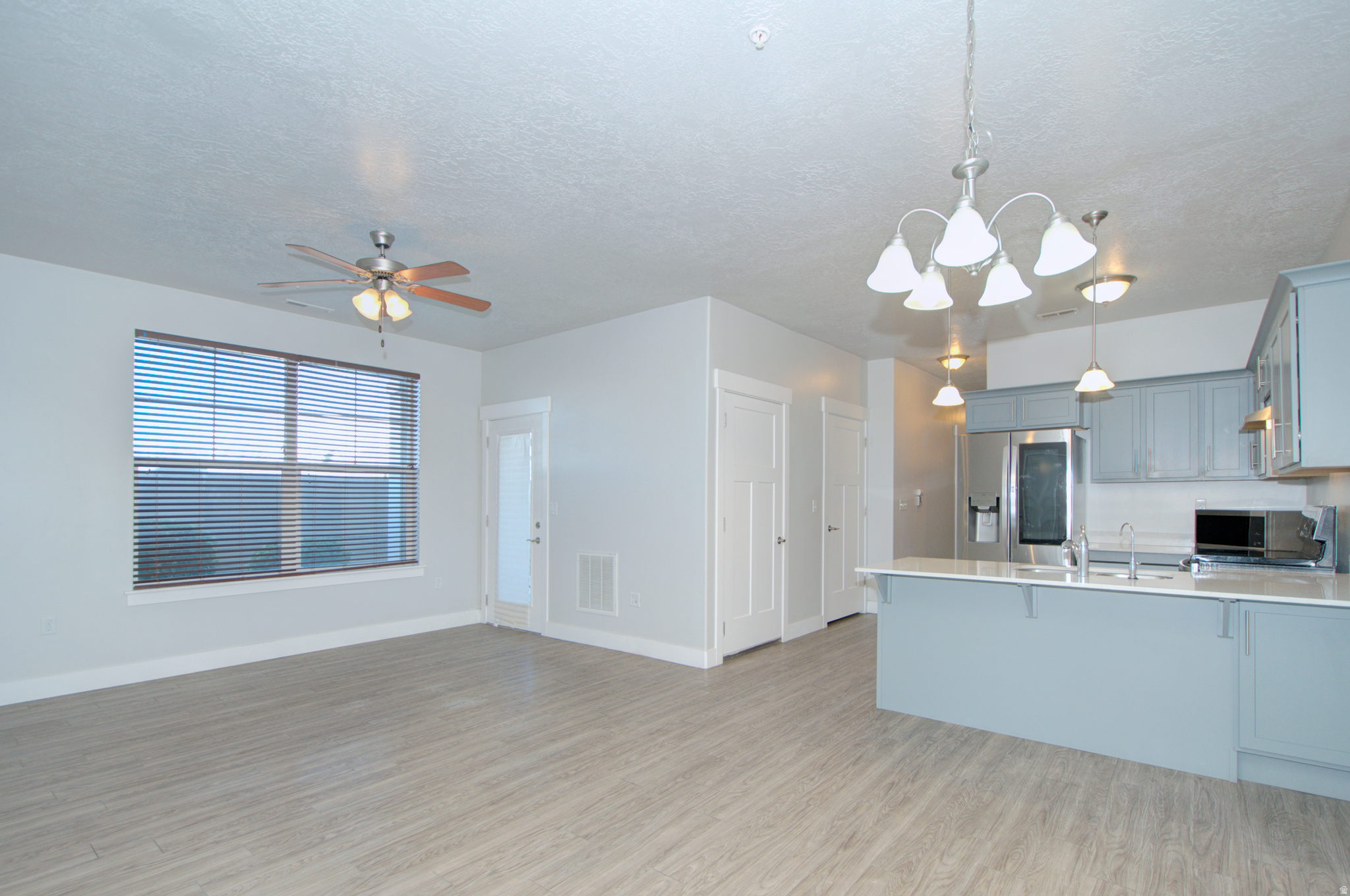 WATERS EDGE - Residential