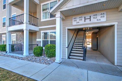 Photo of 34 W SILVER SPRINGS DR, Vineyard, UT 84059 (MLS # 2146090)