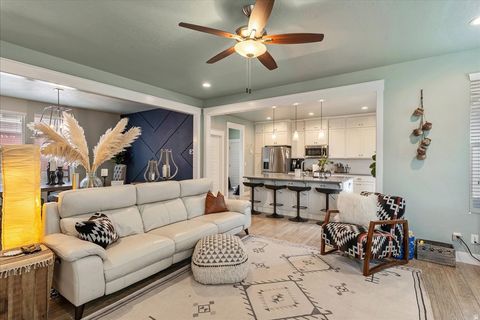 Tiny photo for 2052 W PHILLIPS ST, Kaysville, UT 84037 (MLS # 2144026)