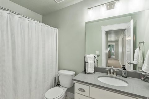 Tiny photo for 2052 W PHILLIPS ST, Kaysville, UT 84037 (MLS # 2144026)