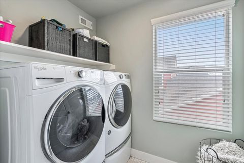 Tiny photo for 2052 W PHILLIPS ST, Kaysville, UT 84037 (MLS # 2144026)