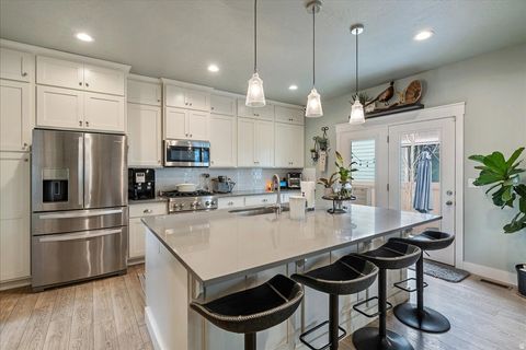 Tiny photo for 2052 W PHILLIPS ST, Kaysville, UT 84037 (MLS # 2144026)