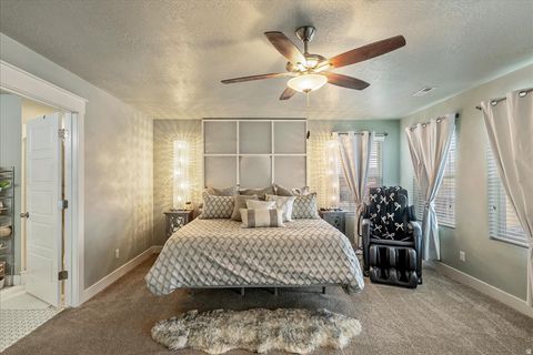 Tiny photo for 2052 W PHILLIPS ST, Kaysville, UT 84037 (MLS # 2144026)