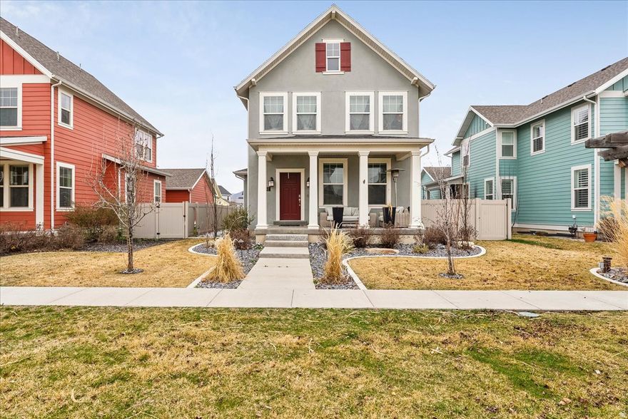 Incredible deal in the heart of Kaysville! This well-maintained home offers a functional layout, comfortable living spaces, and a spacious yard perfect for relaxing or entertaining. Located in a desirable neighborhood with convenient access to shopping, dining, parks, and commuter routes. Opportunities like this don't come up often-schedule your showing today!