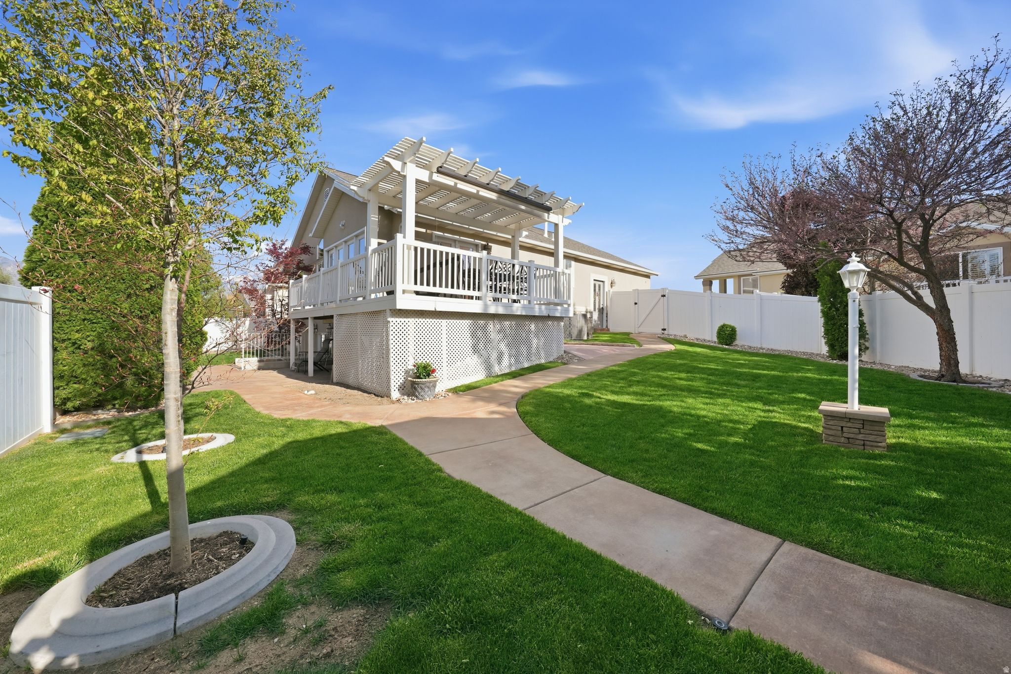 GREENWOOD VILLAGE - Residential