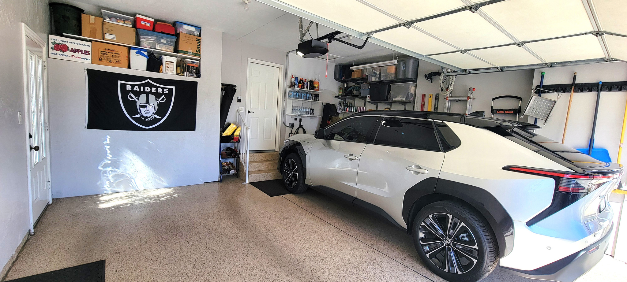 GREENWOOD VILLAGE - Residential