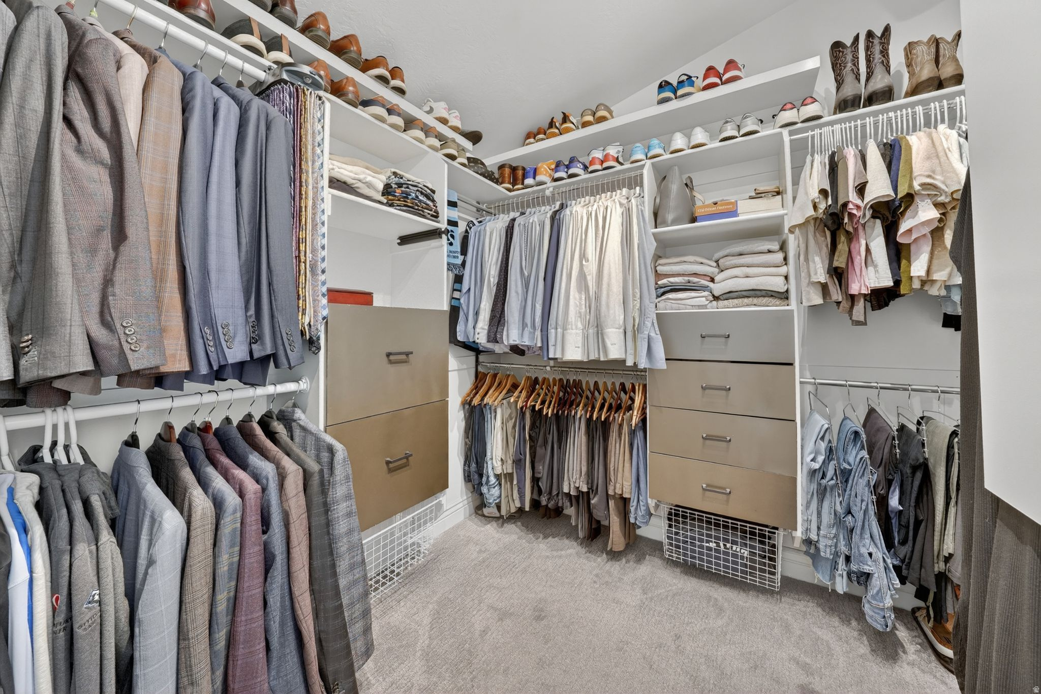 GREENWOOD VILLAGE - Residential