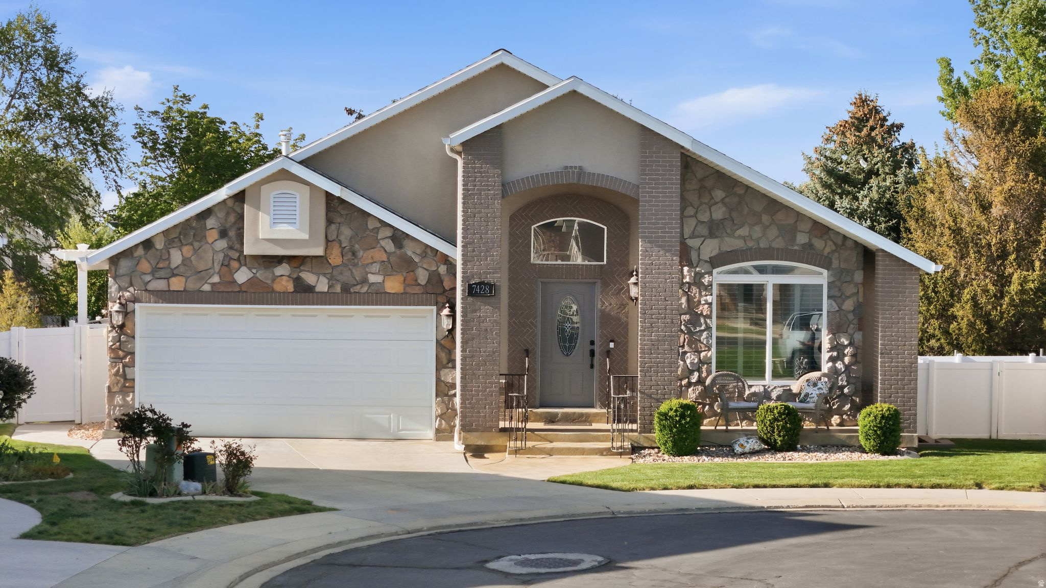 GREENWOOD VILLAGE - Residential