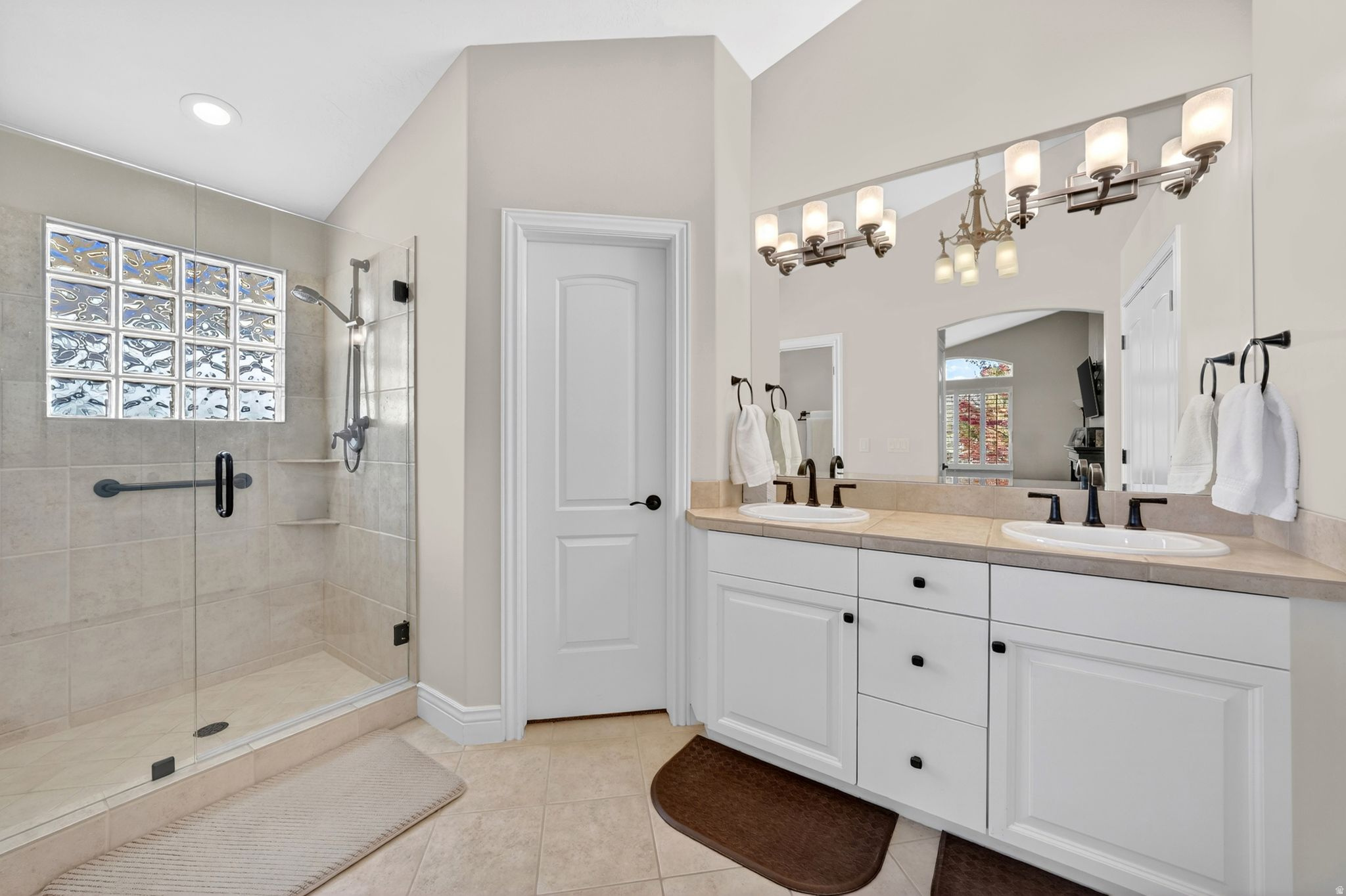 GREENWOOD VILLAGE - Residential