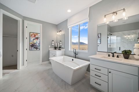 Tiny photo for 1032 S 3100 E #318, Spanish Fork, UT 84660 (MLS # 2141985)