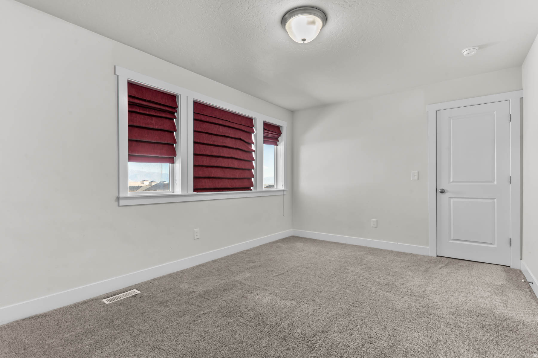 SPRING RUN - Residential