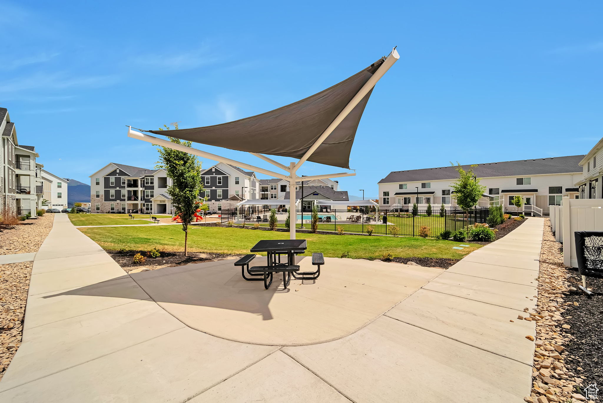 WILDFLOWER - Residential