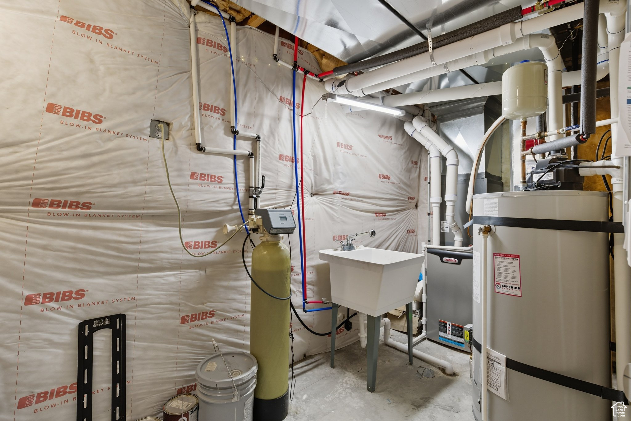 DAYBREAK - Residential