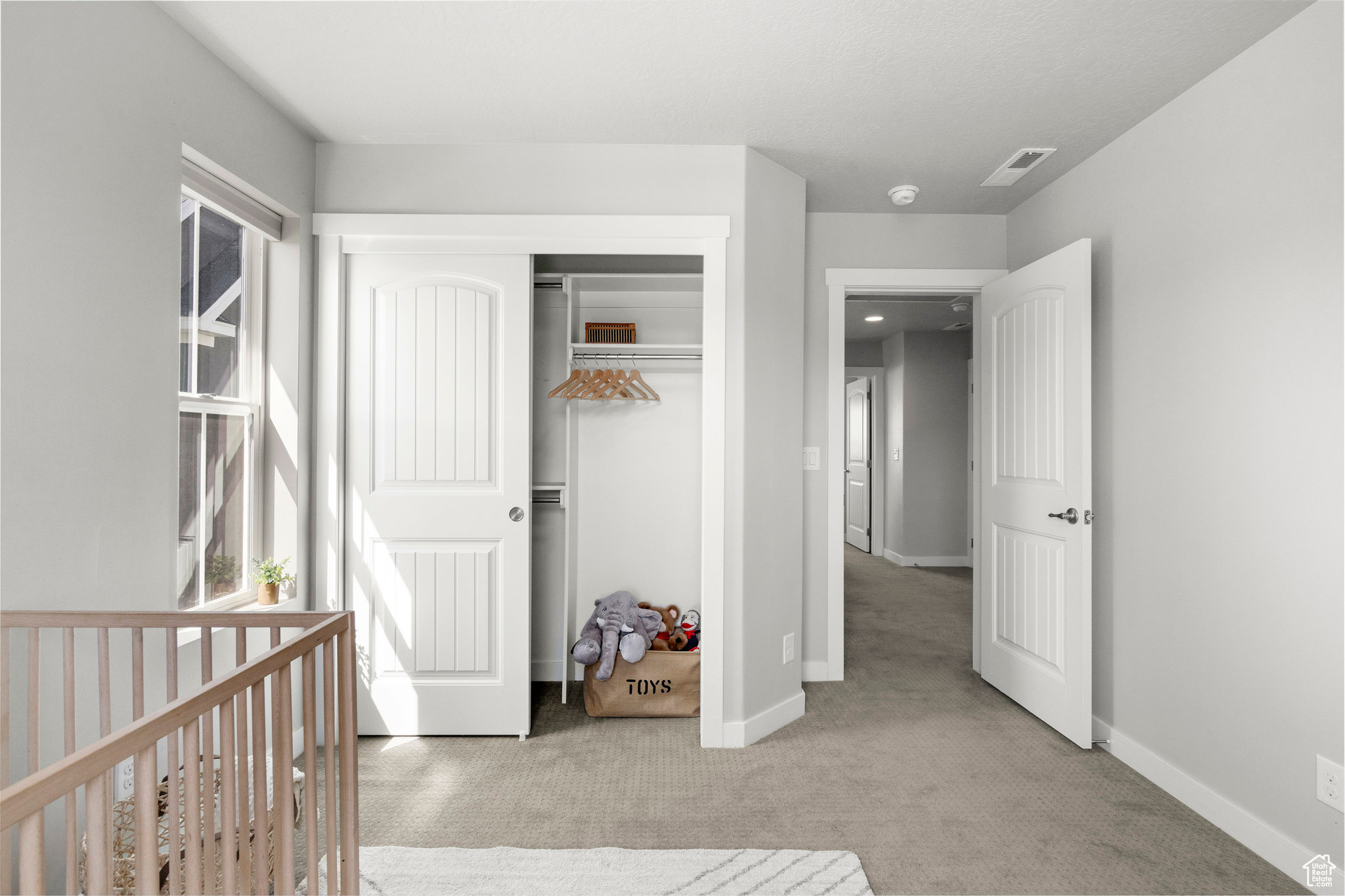 DAYBREAK - Residential