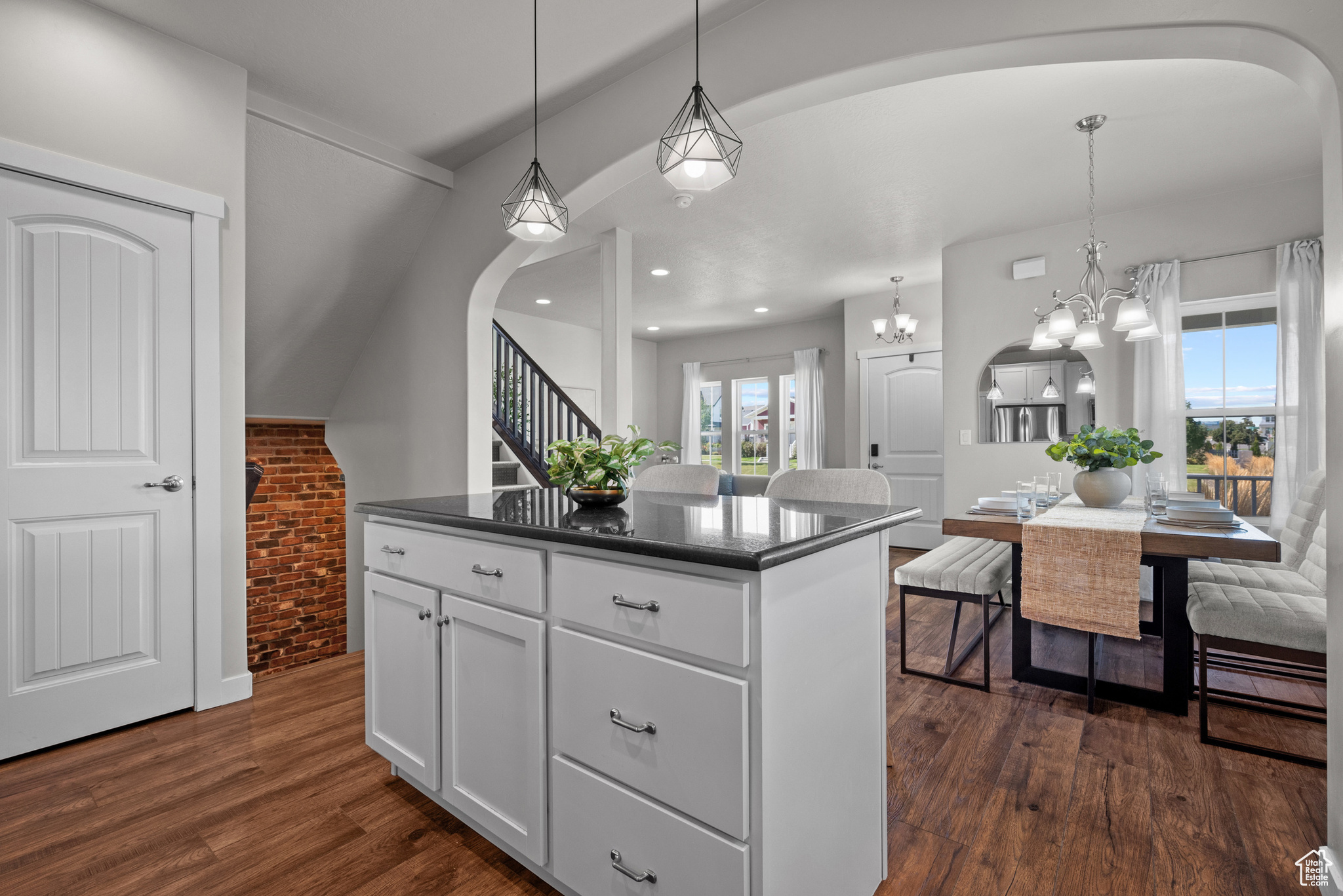 DAYBREAK - Residential