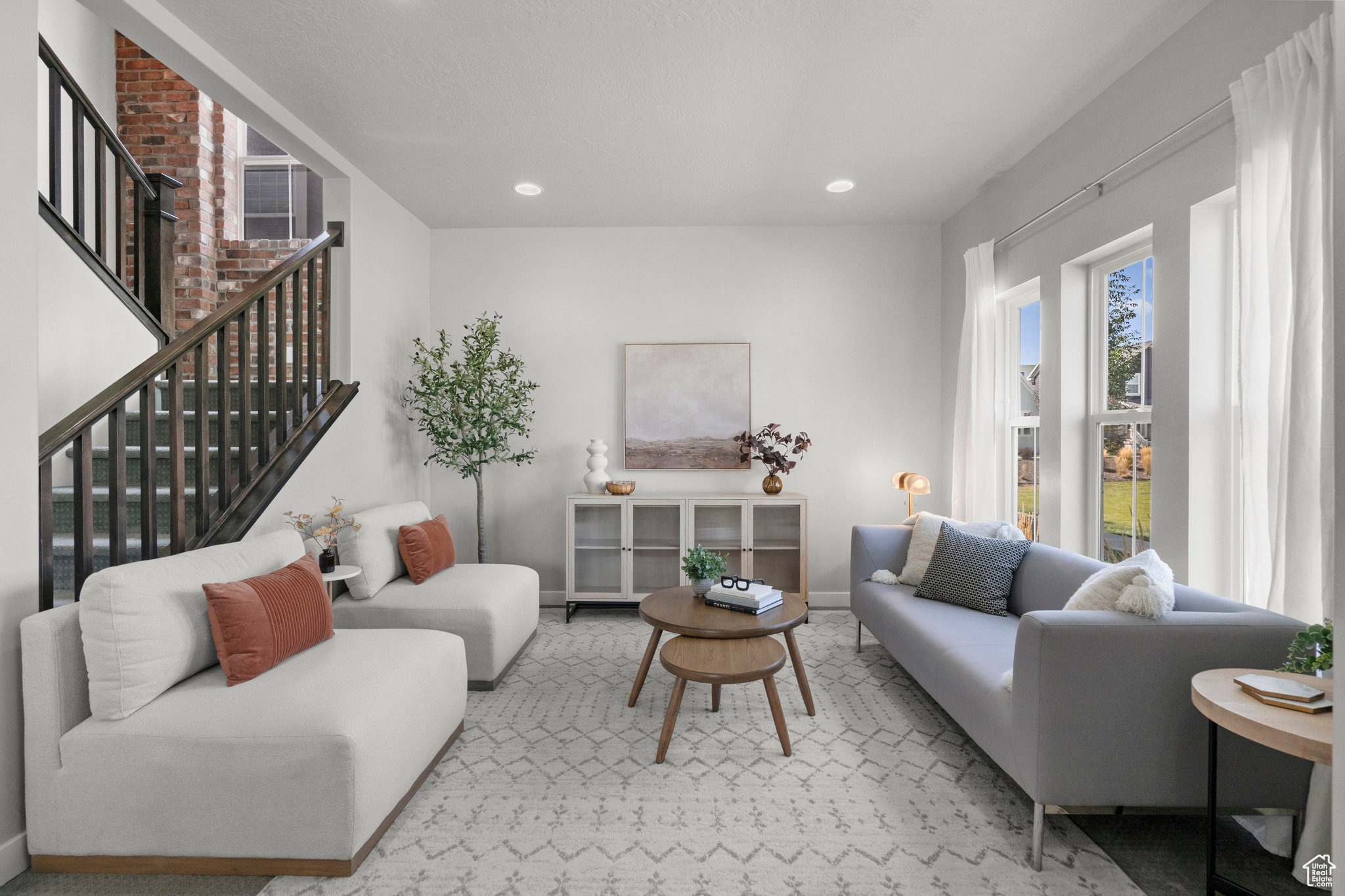 DAYBREAK - Residential