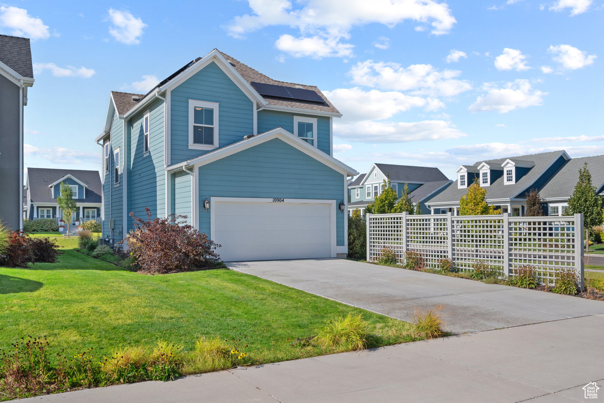 DAYBREAK - Residential