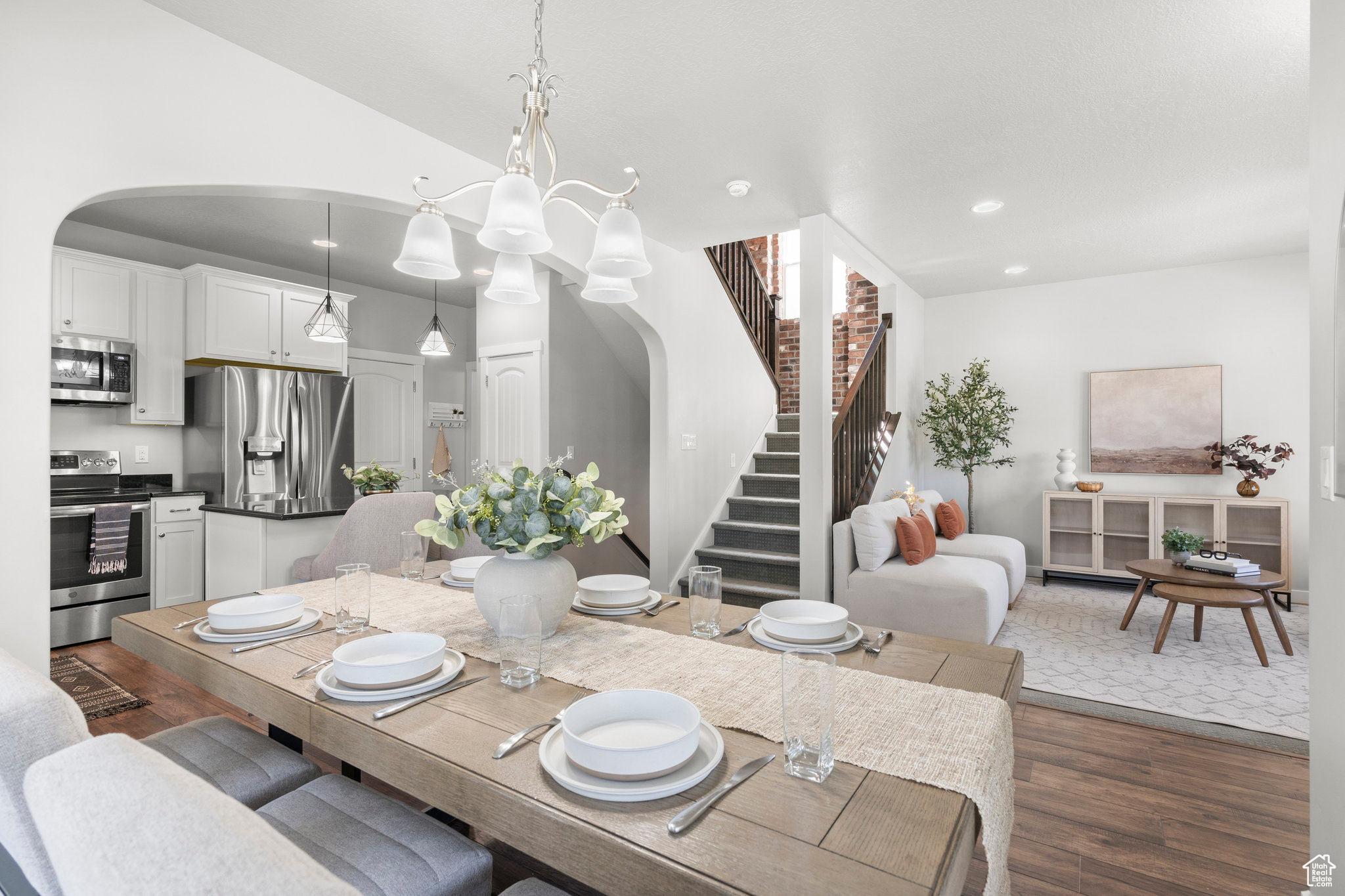 DAYBREAK - Residential