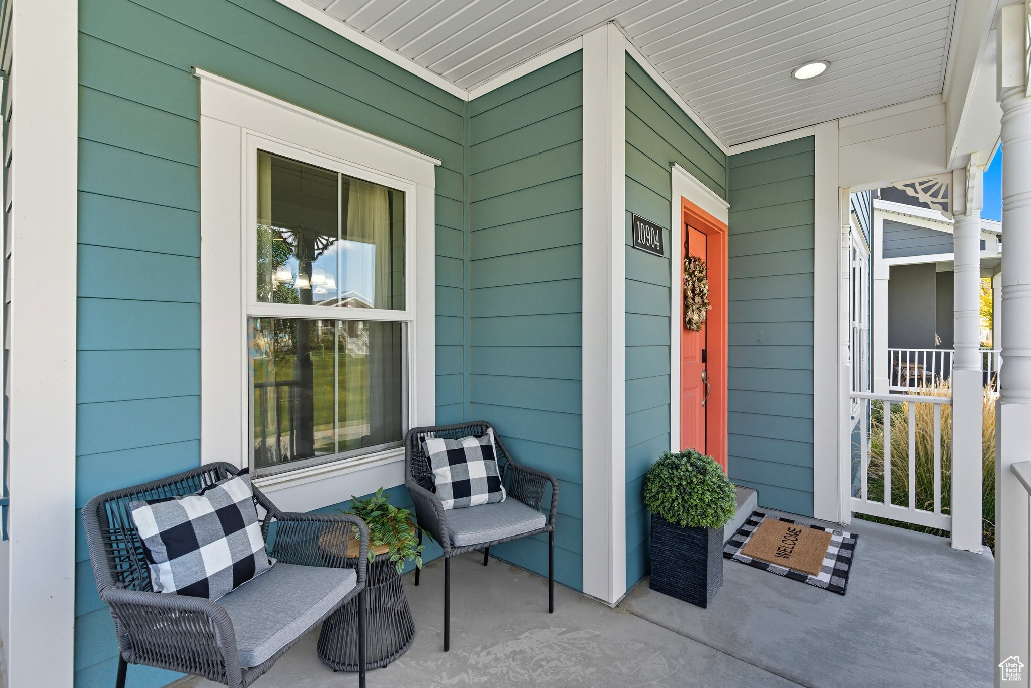 DAYBREAK - Residential