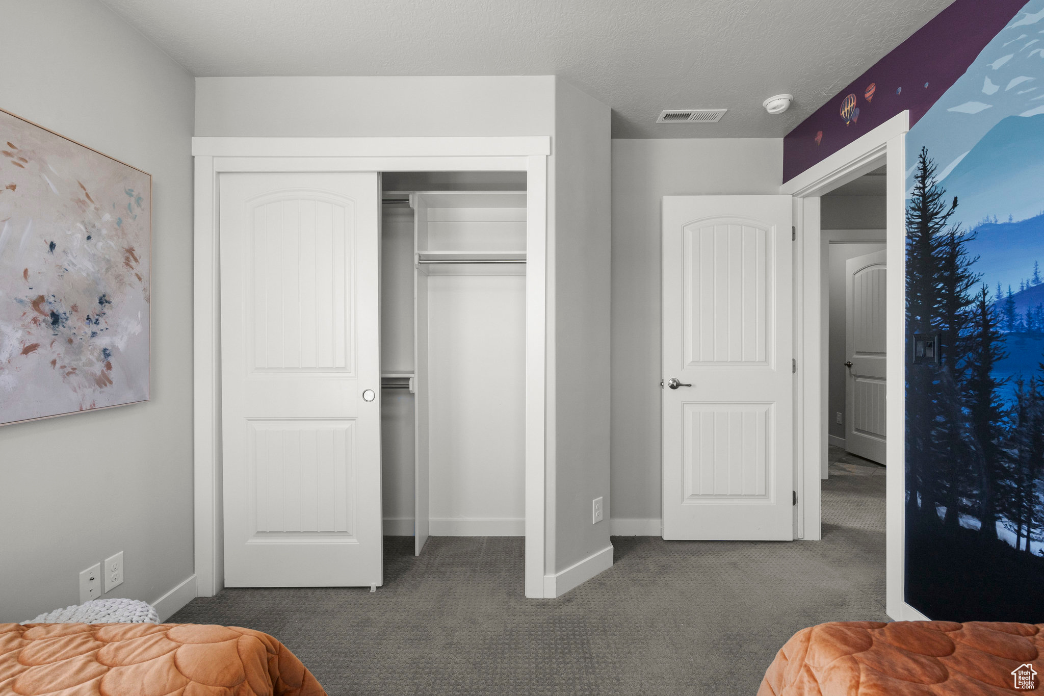 DAYBREAK - Residential