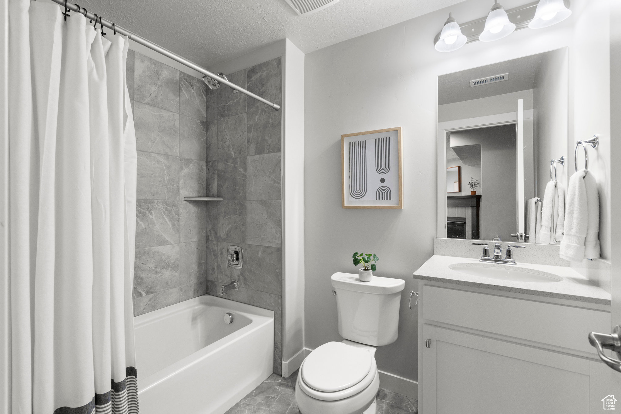 DAYBREAK - Residential