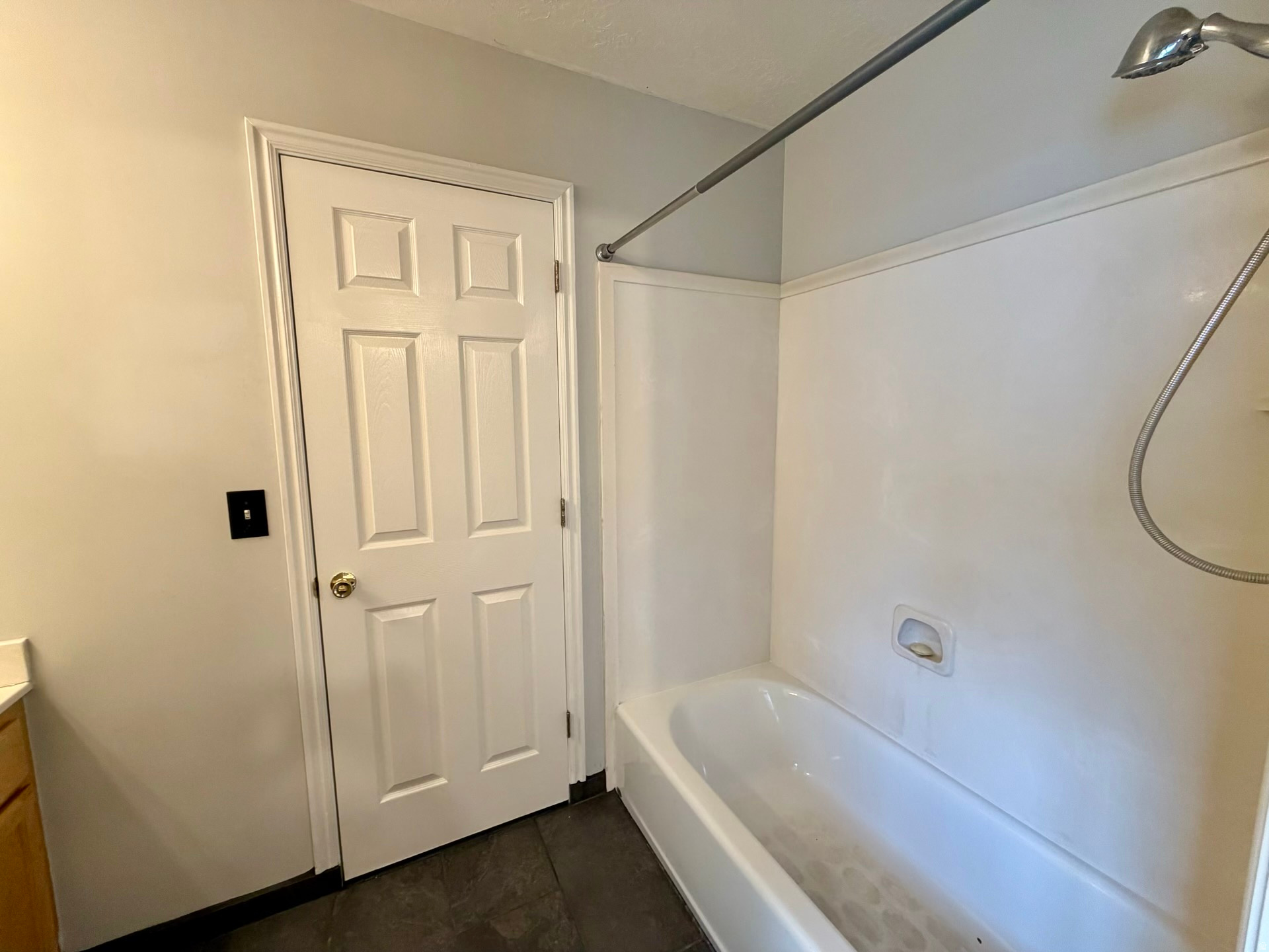 VICTORIAN ESTATES - Residential