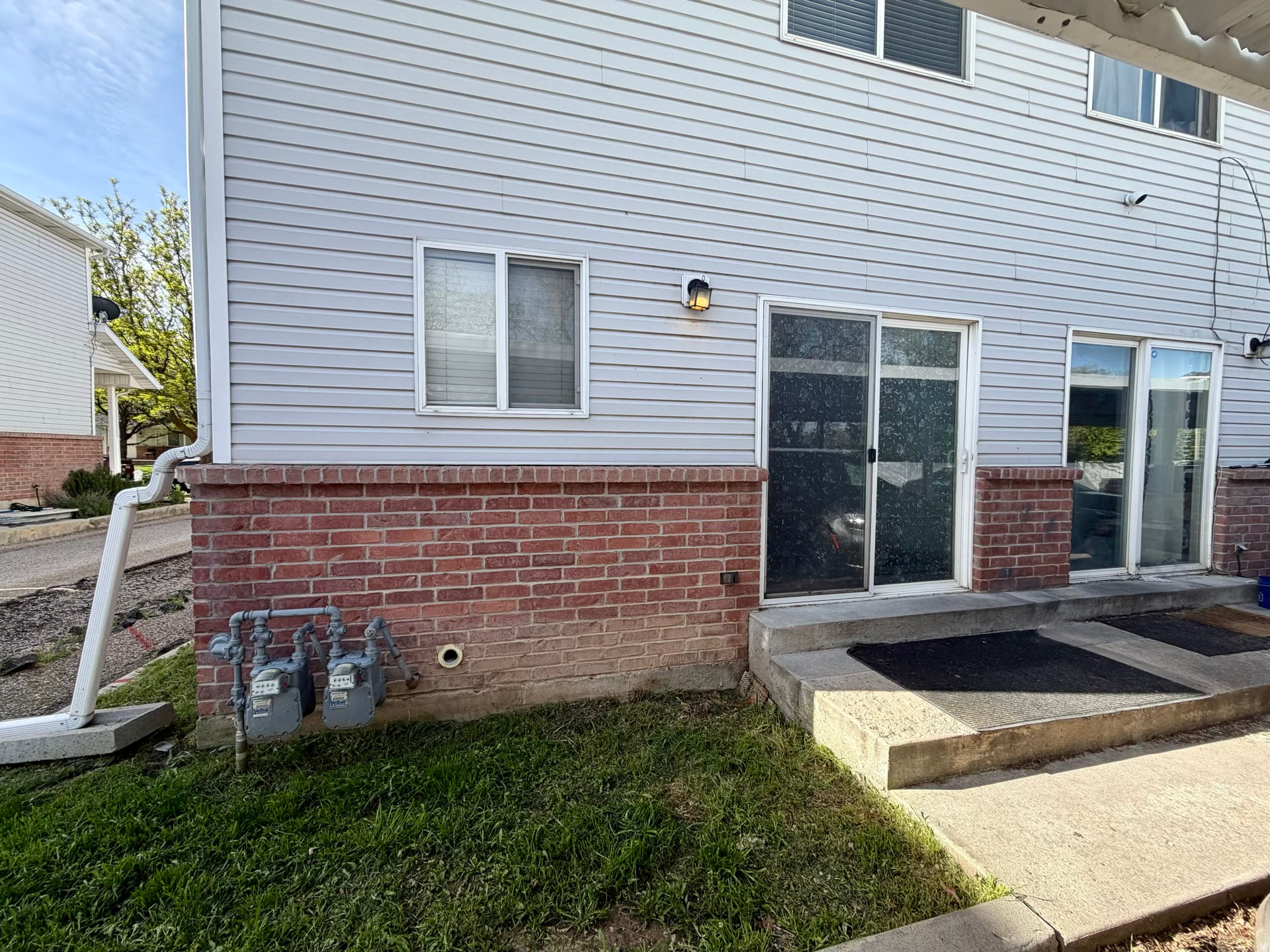 VICTORIAN ESTATES - Residential