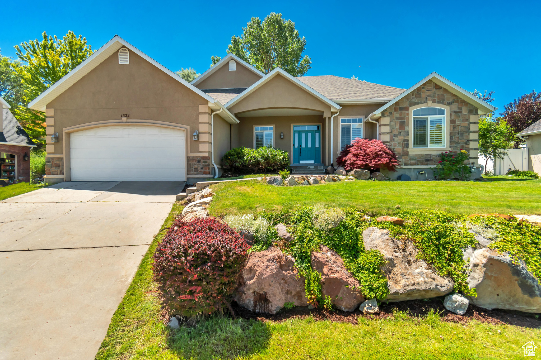 1322 E Iron Boberg Cir, Draper, Utah image 3