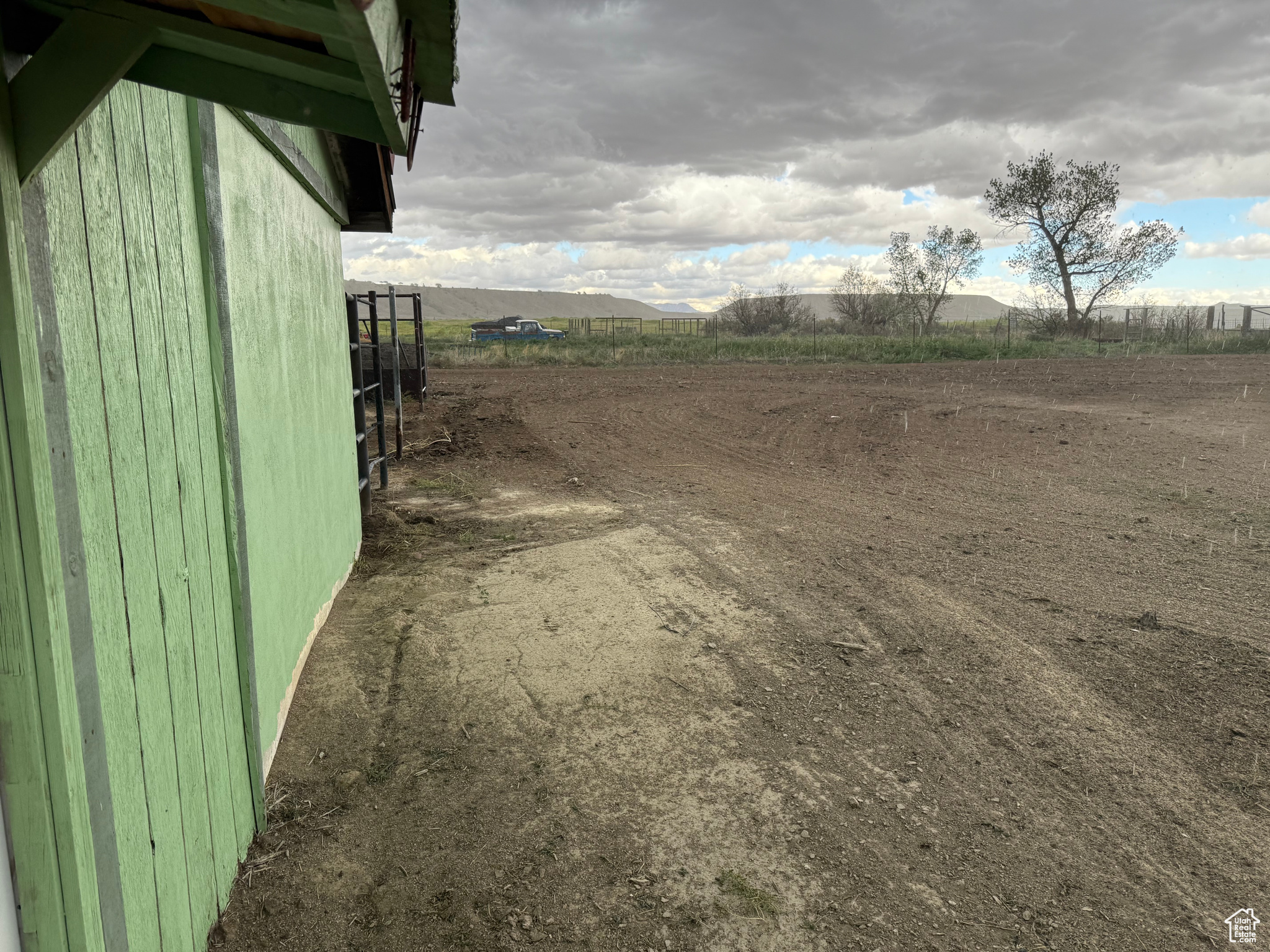 THE RANCHES MINOR SUB - Land