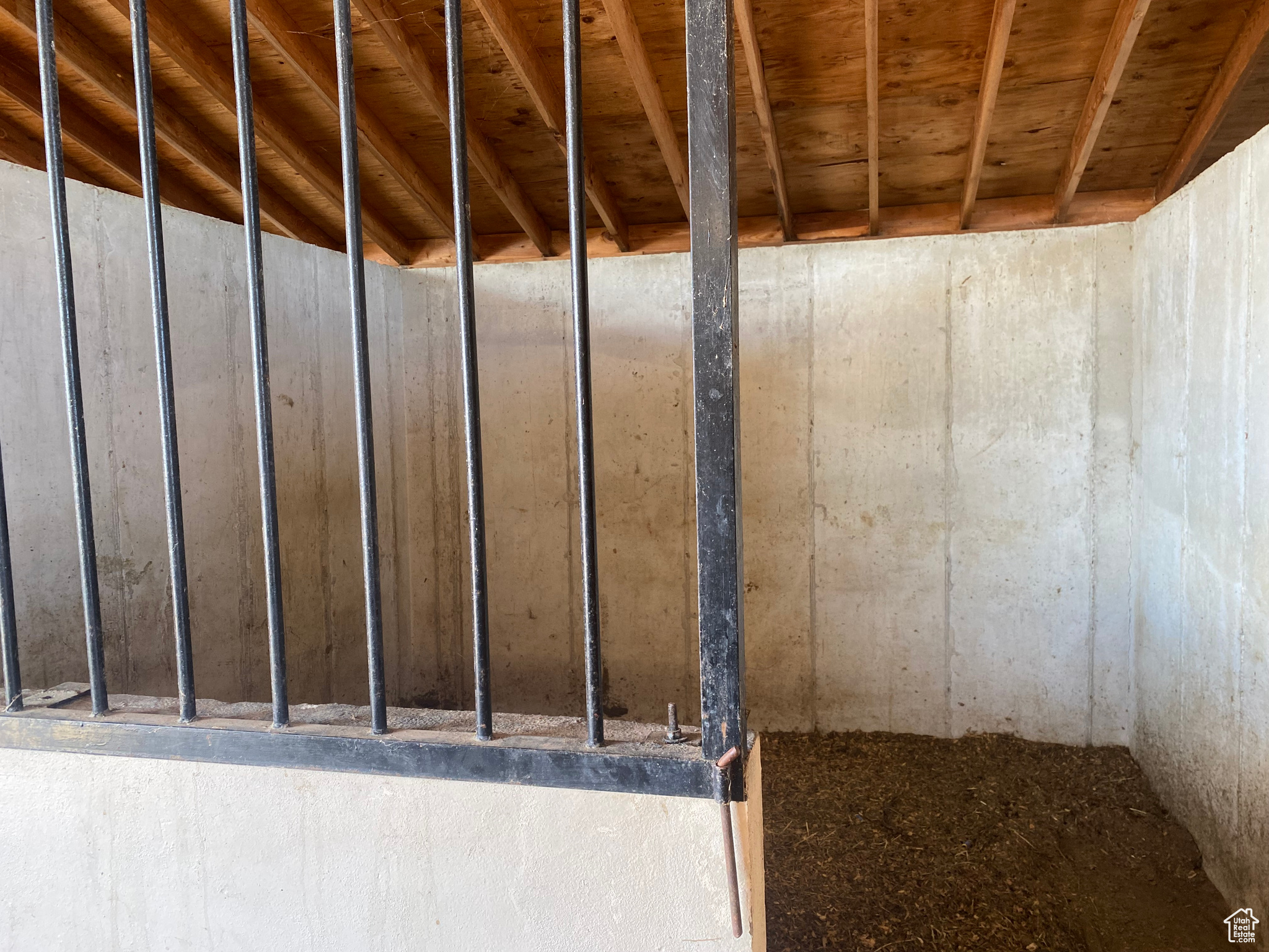 THE RANCHES MINOR SUB - Land