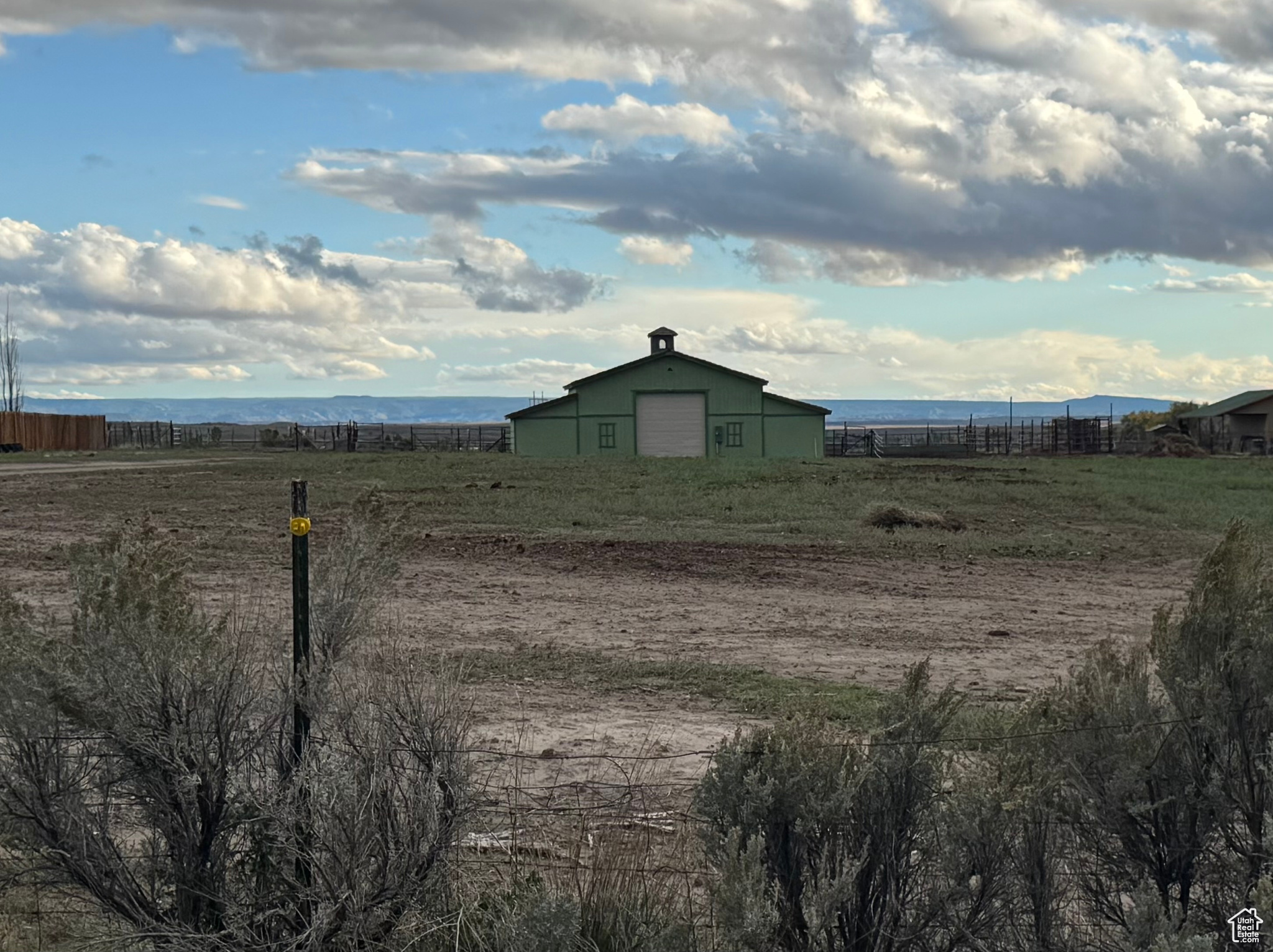 THE RANCHES MINOR SUB - Land