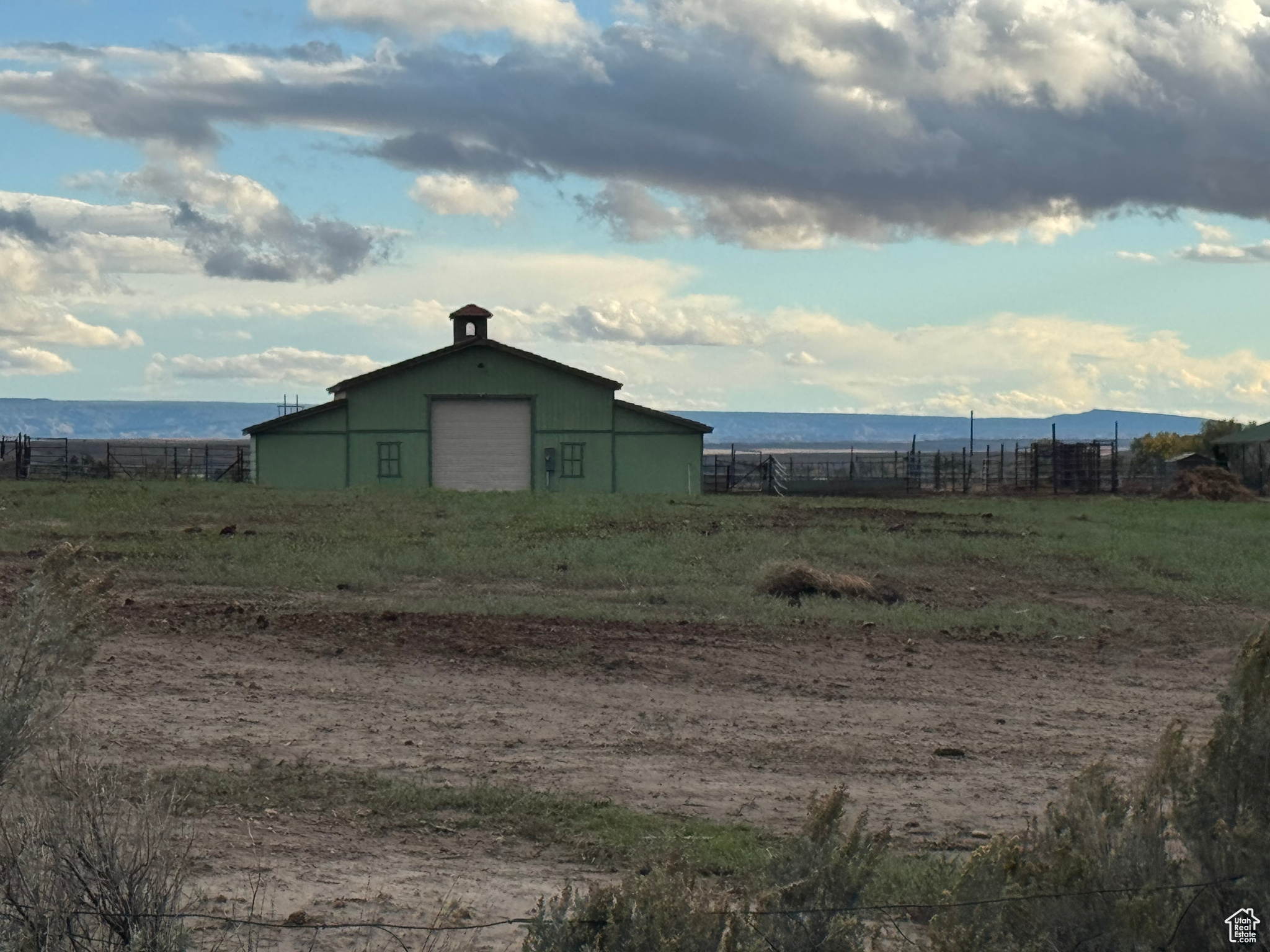 THE RANCHES MINOR SUB - Land