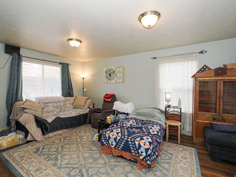 Tiny photo for 2475 CRAIG LN, Syracuse, UT 84075 (MLS # 2136732)