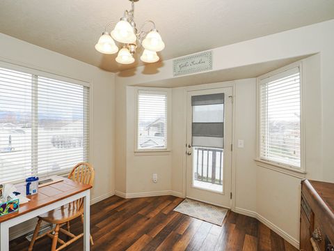 Tiny photo for 2475 CRAIG LN, Syracuse, UT 84075 (MLS # 2136732)