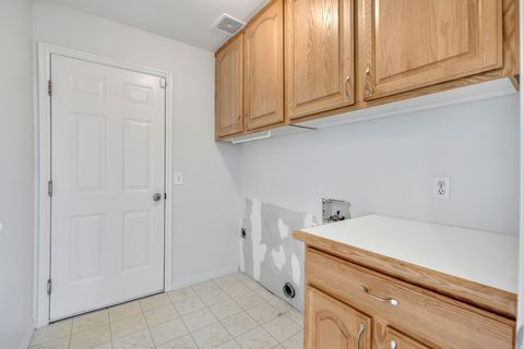 Tiny photo for 13941 S HOYT PEAK CIR W, Riverton, UT 84096 (MLS # 2142330)