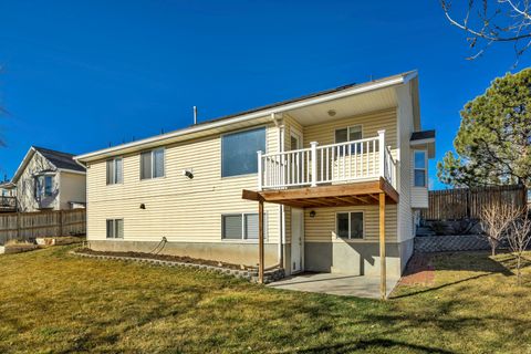 Tiny photo for 13941 S HOYT PEAK CIR W, Riverton, UT 84096 (MLS # 2142330)