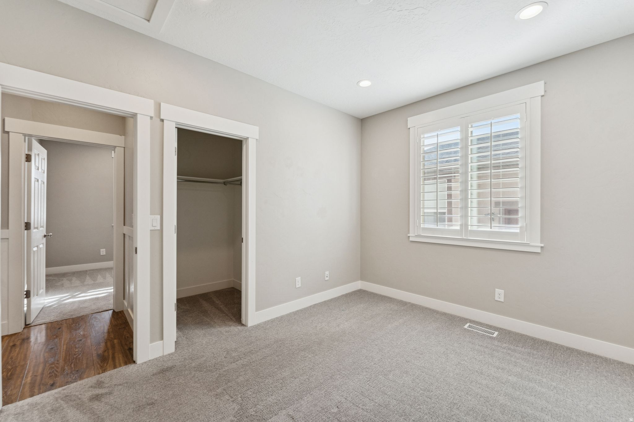 COTTAGES AT THE ROSE - Residential