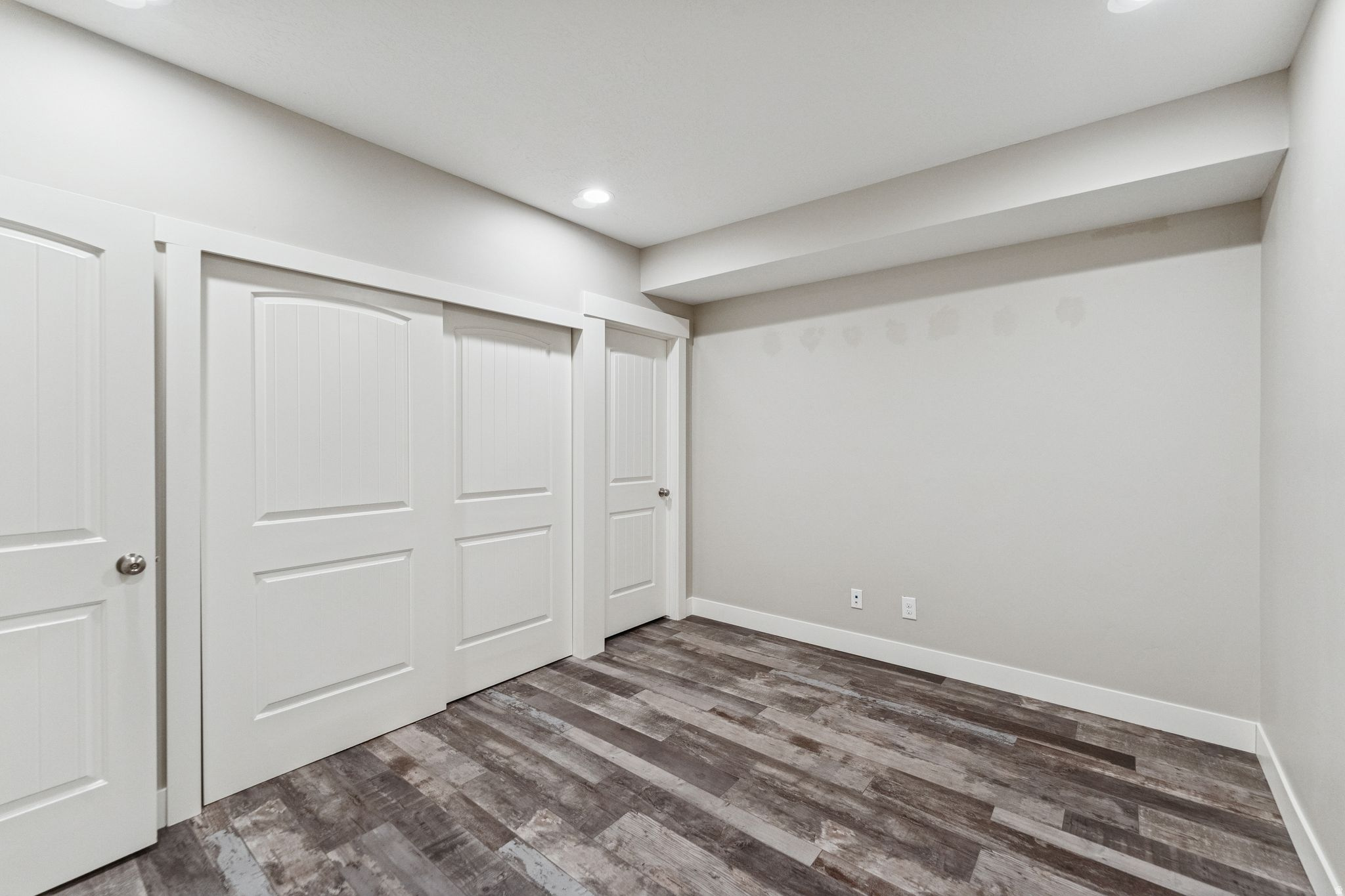 COTTAGES AT THE ROSE - Residential